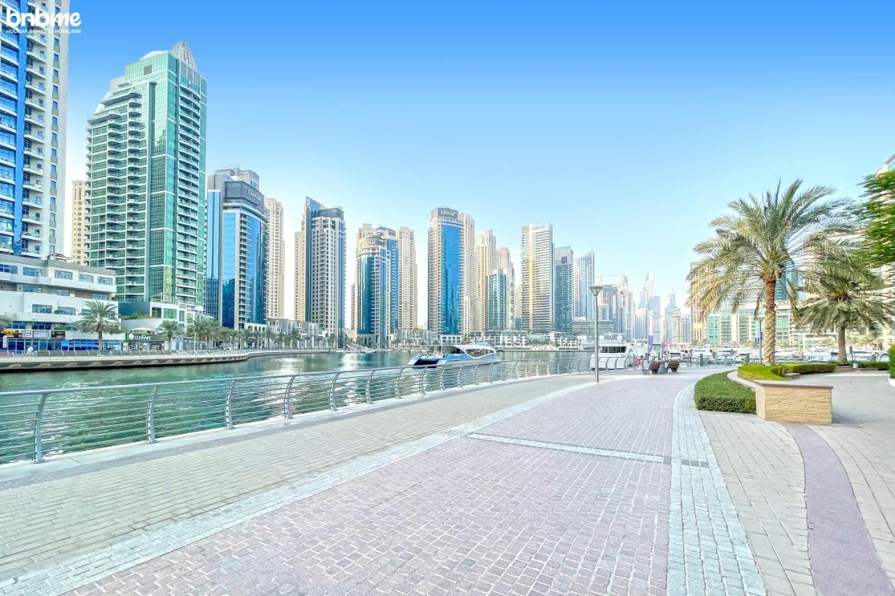 Bnbmehomes - Sit Back & Enjoy Seeing The Luxury Yachts Drive By - B67 Dubai Eksteriør billede